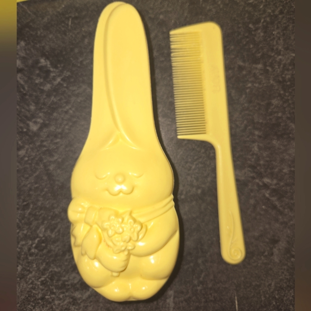 1981 Avon Long Ear Yellow Bunny Baby Hair Product Set